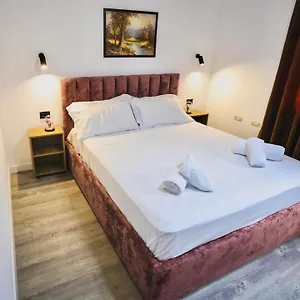 Vila Alizee Tirana