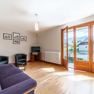 appartement-pour-4-personnes-proche-du-lac.hotels-rhonealpes.com/