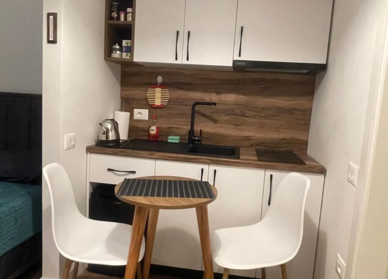 Downtown Studio Apartments Tirana 0*,