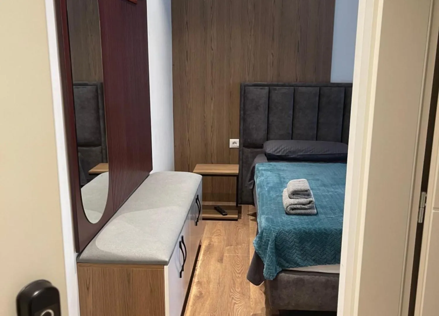 Downtown Studio Apartments Tirana